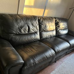 Recliner couch