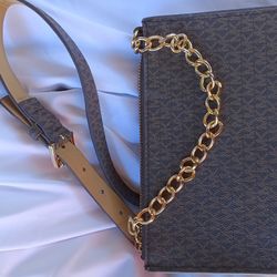 Michael Kors Bandbag