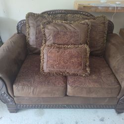 Brown Sofa And Loveseat 