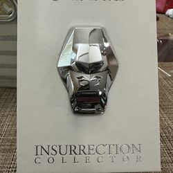 Le Male White Gorilla 