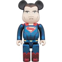 Bearbrick x Superman 1000%