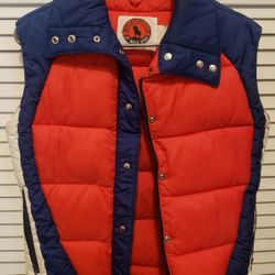 Vintage Mountain GOAT puffer Vest women's Medium 