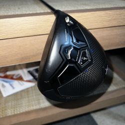 Cobra Darkspeed X Driver W/ Diamana 