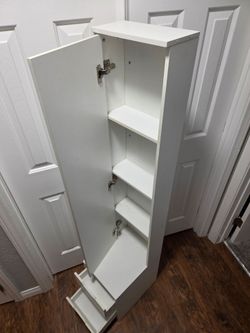 Vanity storage