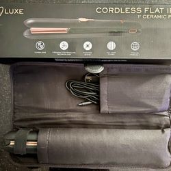 CORDLESS FLAT IRON