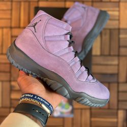 Jordan 11 Mojave