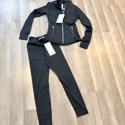 Lululemon 