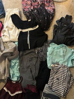 Ladies Clothes Lot