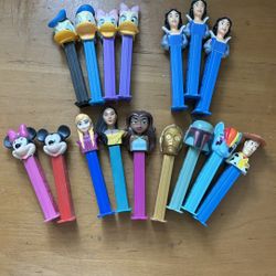 Lot of Random Pez Dispensers