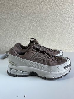 Nike Vomero Women’s Shoes