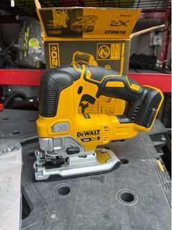 Dewalt 20V MAX XR Cordless Brushless Jigsaw (Tool Only)