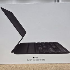 Apple Smart Keyboard Folio (for 11-Inch iPad Pro - 1St or 2Nd Generation) - Us English Black