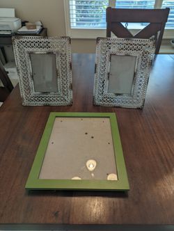 Picture Frames 