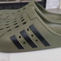 Rare ADIDAS ADILETTE CLOG GREEN SANDAL CROCS
