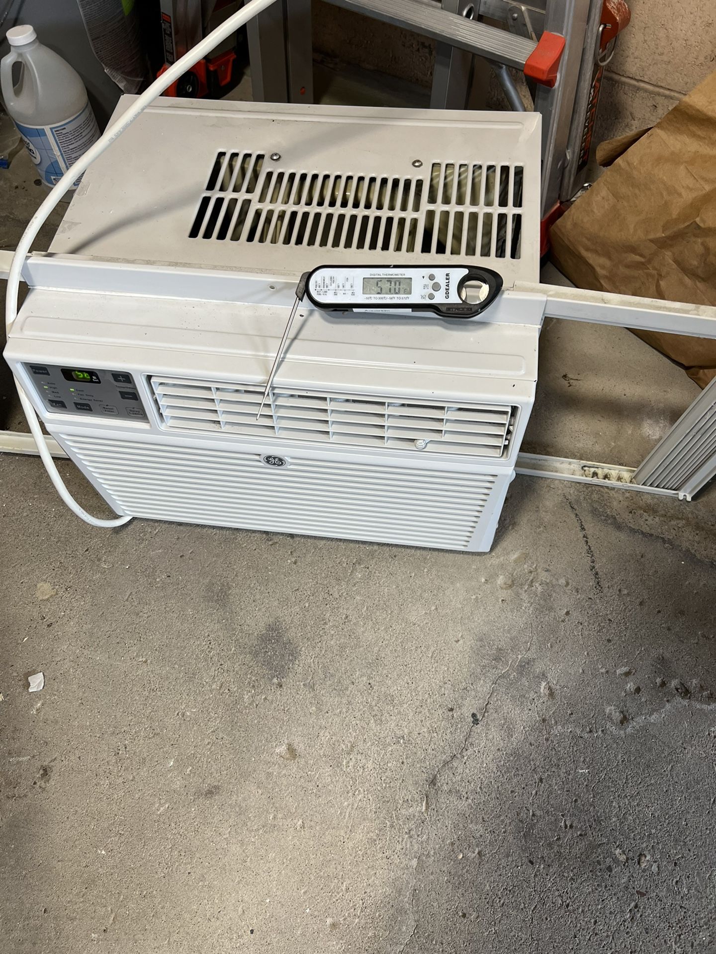 Ge 6000 BTU , 12.1 Ceer Window Ac / Air Conditioner