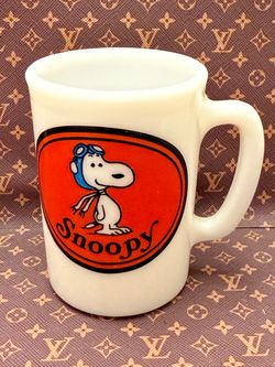 Vintage Snoopy Flying Ace Red Baron Avon 1969 Milk Glass Cup Mug