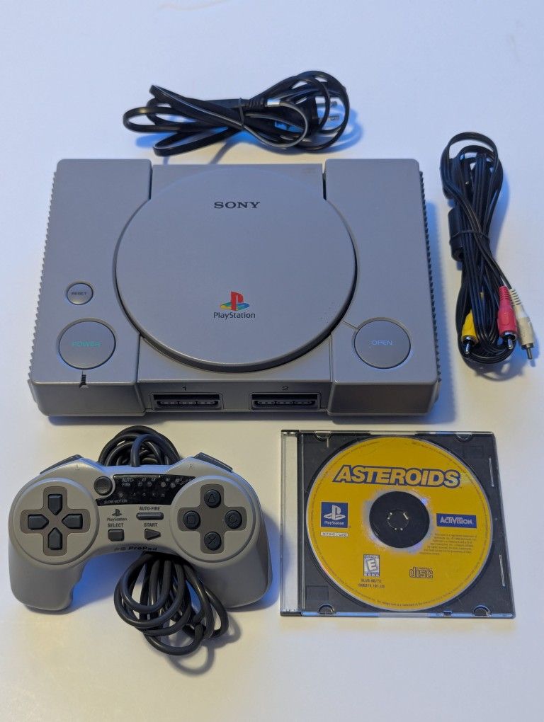 (Pick Up In Store) Sony Original PlayStation (PS, Tested) with Controller & Game