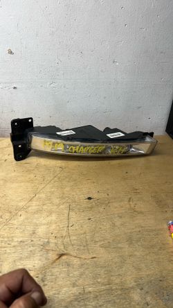 2015 - 2019 Dodge Charger passenger side fog light