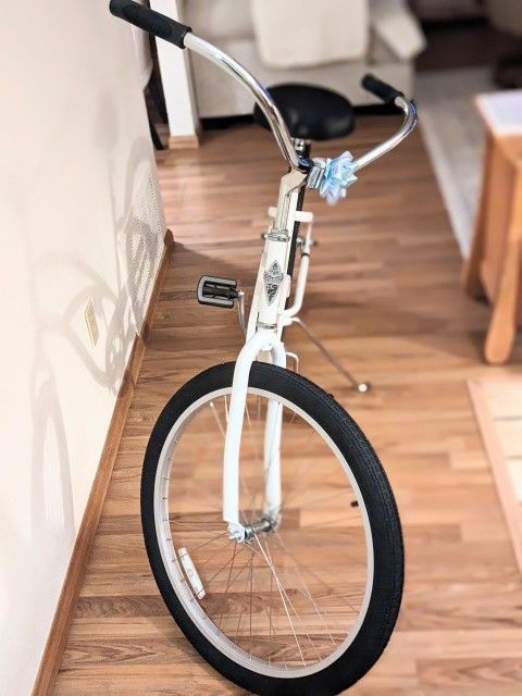 SALE - New Bike!! Pearl White Electra Cruiser 1 Step-Thru Bike