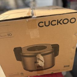 CUCKOO CR-3032 30-Cup Commercial Electric Rice Cooker and Warmer
