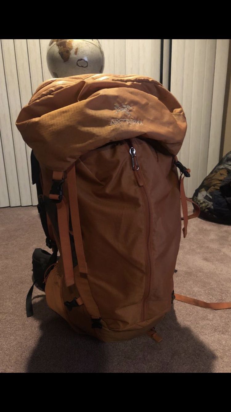Arc’teryx Altra 75 backpack