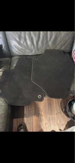 Chrysler Pacifica Driver and Passenger Floor Mats