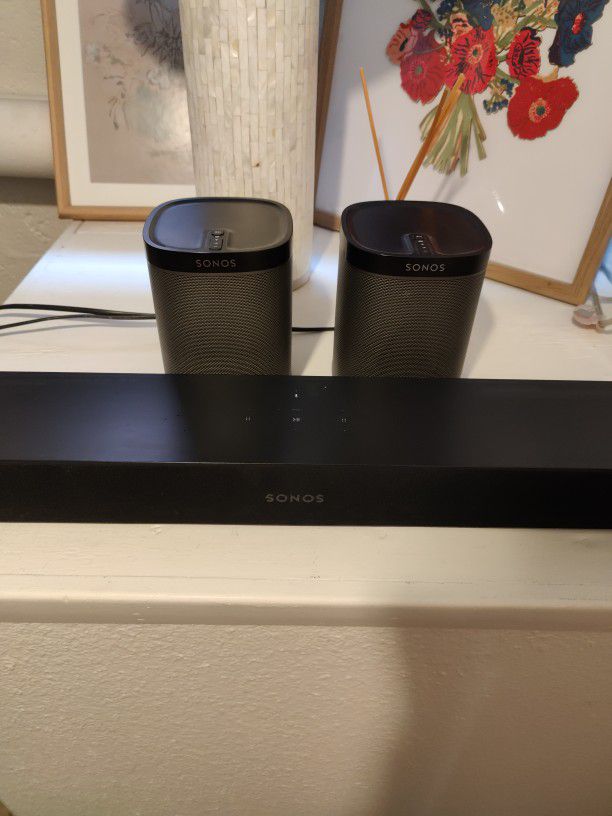 Sonos Beam and Play 1