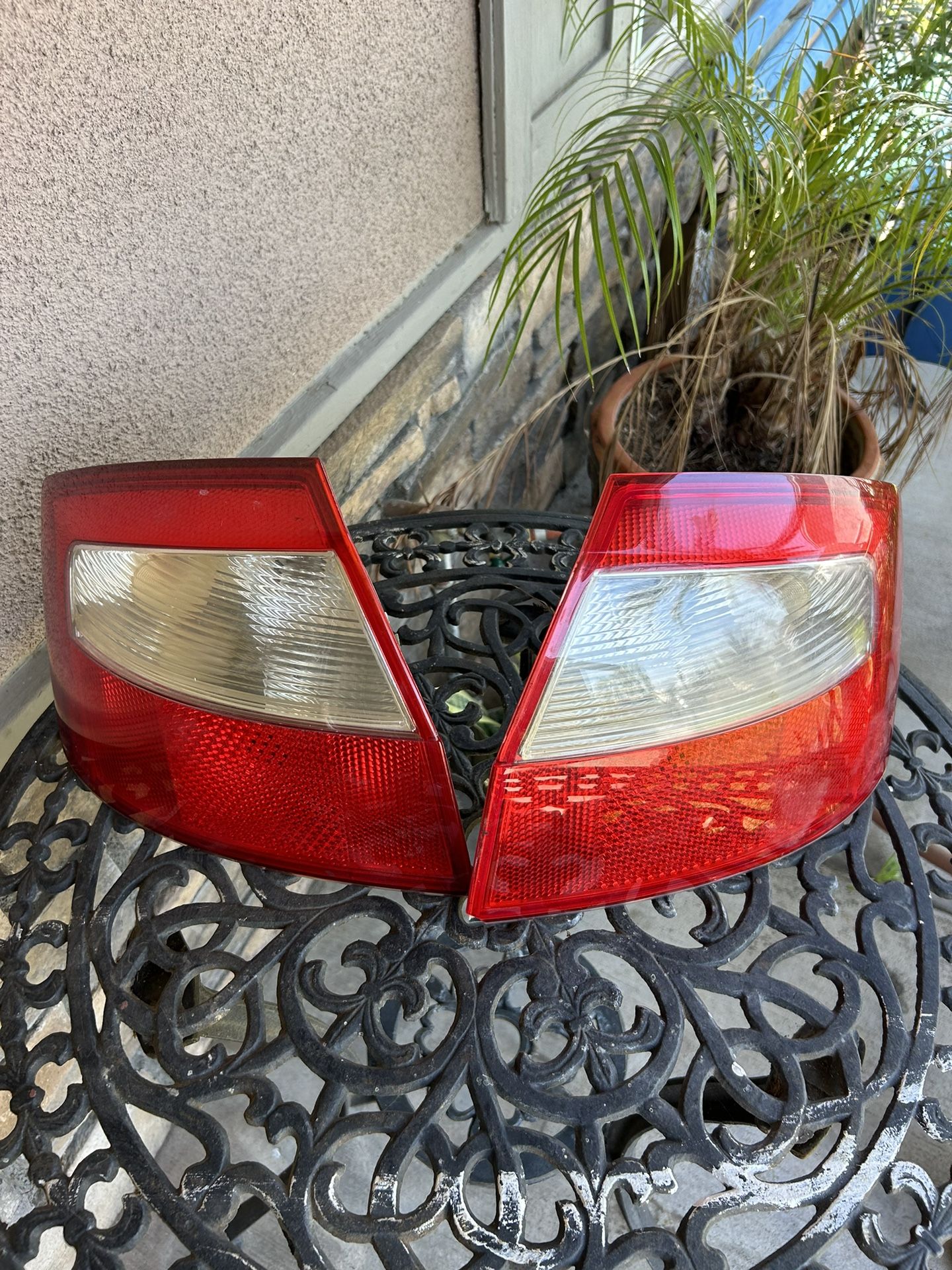 2002 Audi A4 Tail Lights