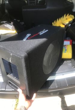10 in audio pipe sub trade for 2 12s and amp