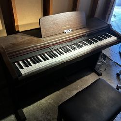 Digital Piano
