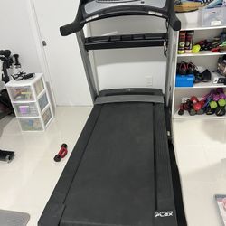 Nordic Track Commercial 2450