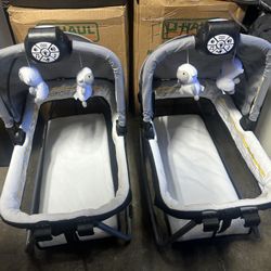 Twin Bassinets w/ Changing Pad