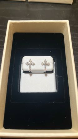 S925 moissanite cross stud earrings