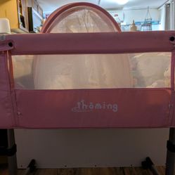 Bedside Bassinet Pink