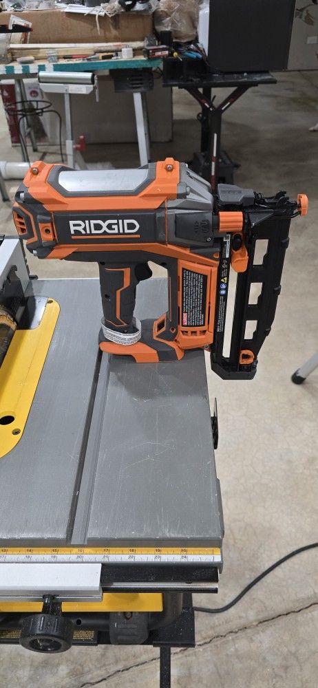 Ridgid Nailer