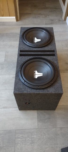 JL Audio Subwoofers And Amplifier