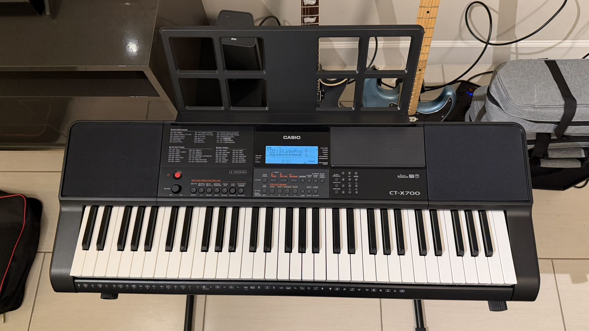 Casio CT-X700 Keyboard + Cover, Headphones & Backpack β Great Condition!