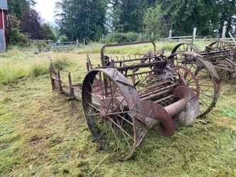 Multiple Vintage Farm Equipment Items
