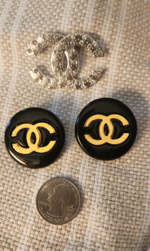 Fashion Clip Earrings & Brooch