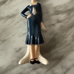 VINTAGE GOEBEL “Cosmopolitan” FIGURINE - Flapper Style