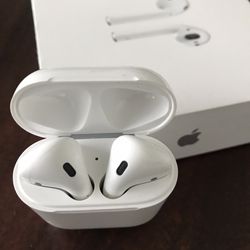 Apple -AirPods (2 ) White for Sale in Fontana, CA - OfferUp