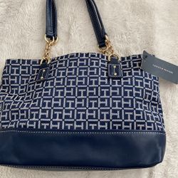 Tommy Hilfiger Purse