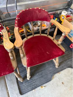 4 chairs  antique