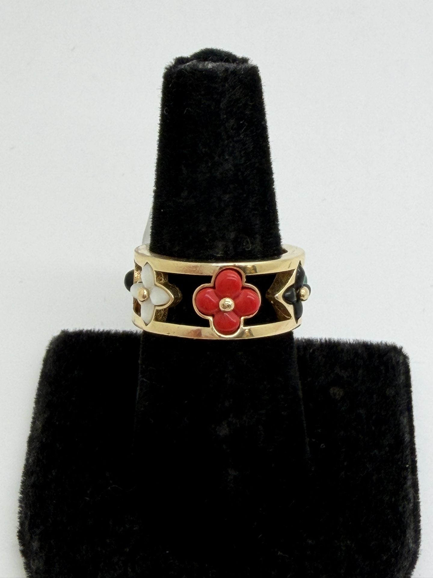 14K Clover ring