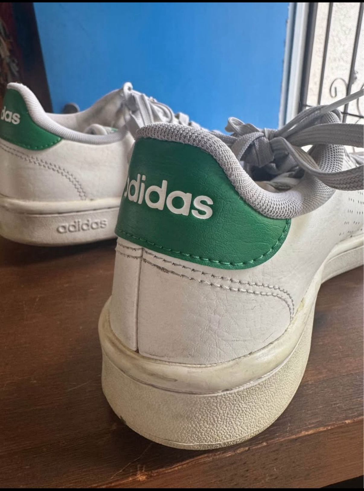 Adidas Sneaker