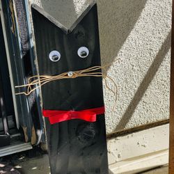 Diy Wooden Cat Decor. 