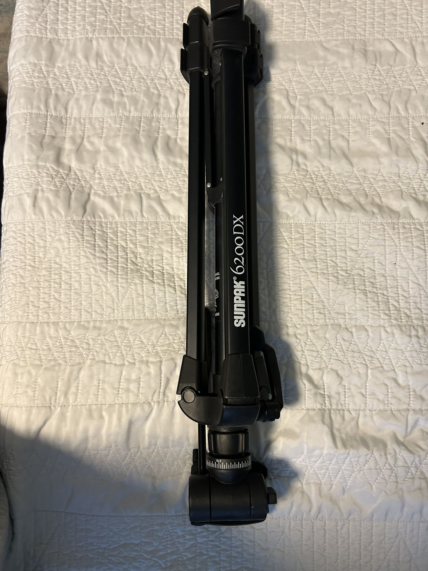SunPak 6200 DX TriPod