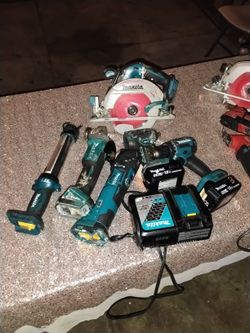 Makita Bundle With Battery 