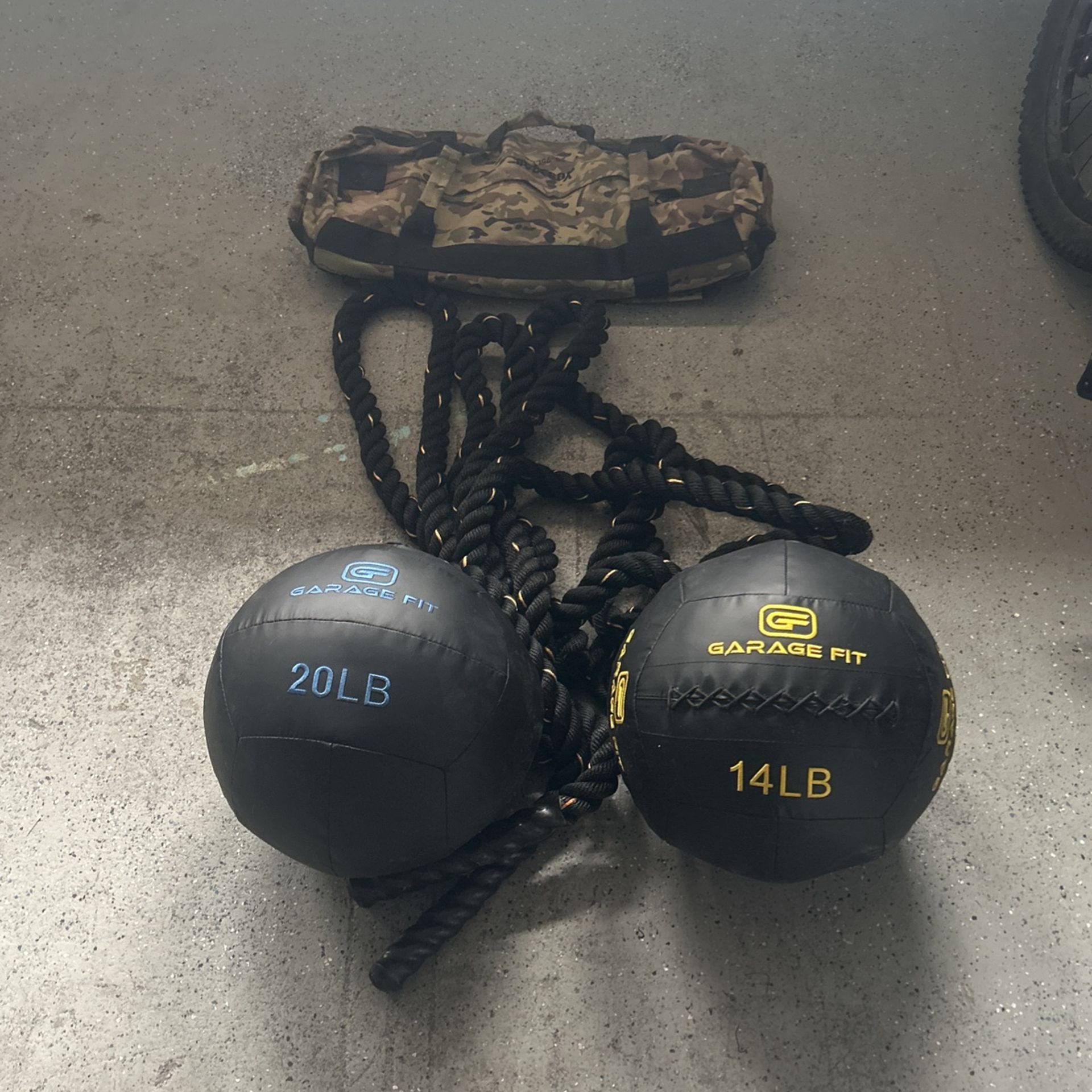 CrossFit Equipment 