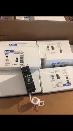 Eaton Braikers 15amp and 20amp. 25each brand new